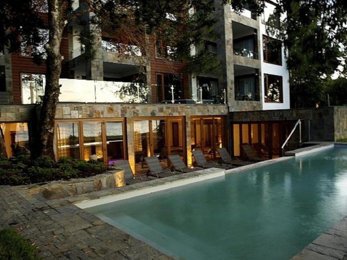 Hotel Playa Grande Suites プコン エクステリア 写真